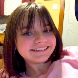 Meet your Posher, Bella